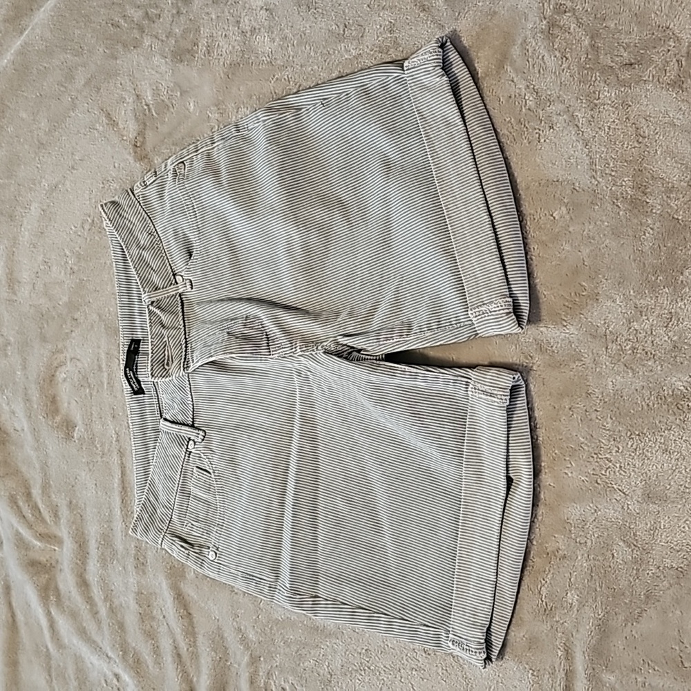 Simply Vera Vera Wang Denim Shorts